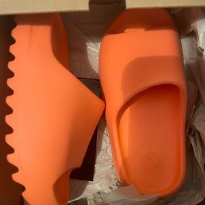 Adidas Yeezy slides